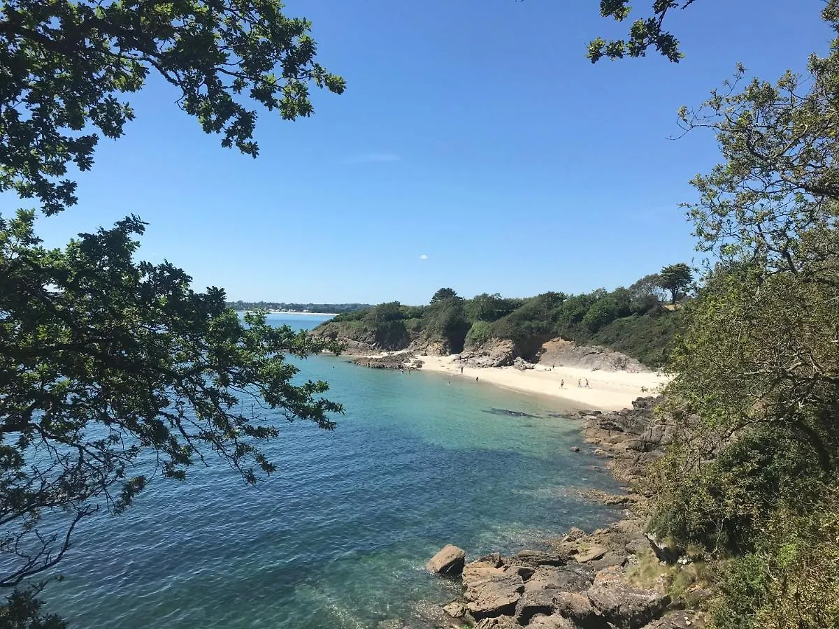 Zoralin Apartment Concarneau